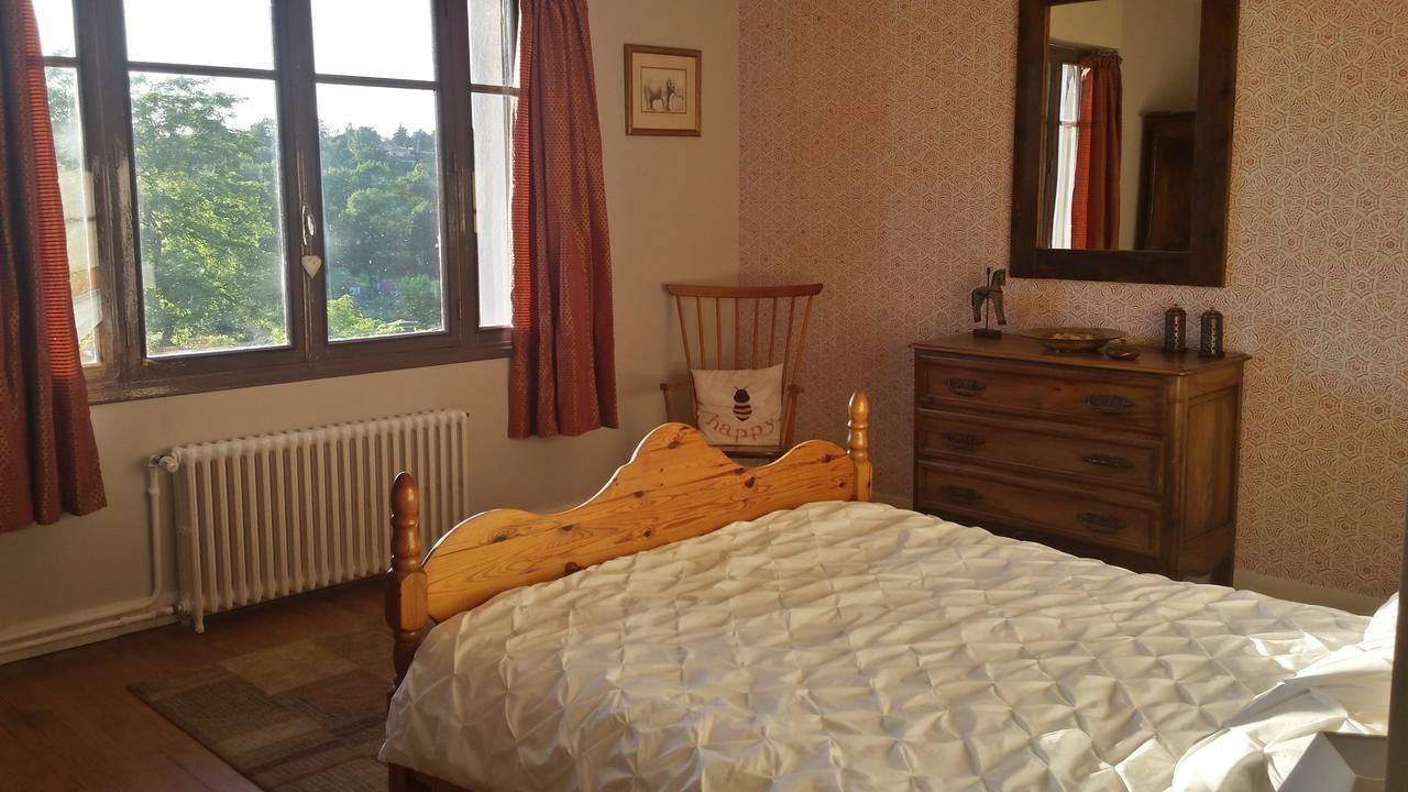 13 Bees Bed and Breakfast Confolens Buitenkant foto