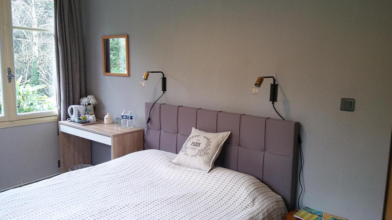 13 Bees Bed and Breakfast Confolens Buitenkant foto